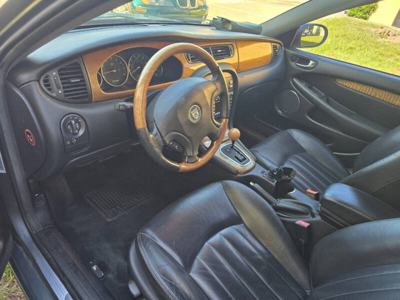 2003 Jaguar X-Type 2.5