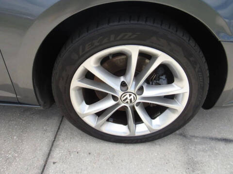 2010 Volkswagen CC Luxury