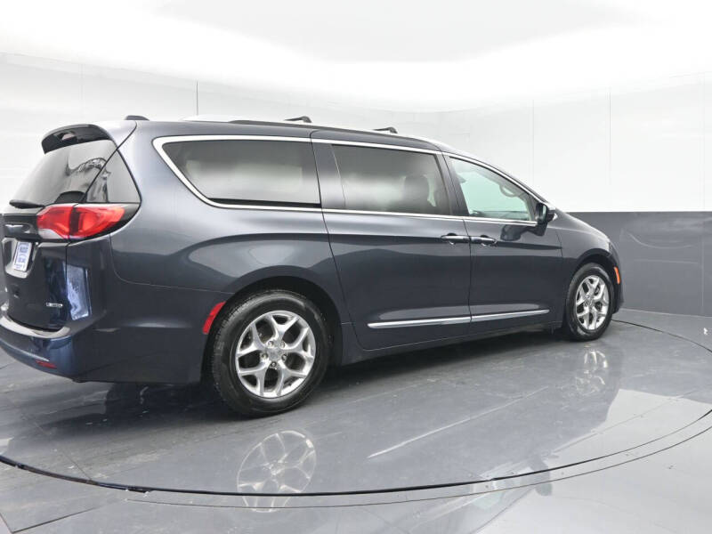 2020 Chrysler Pacifica Limited