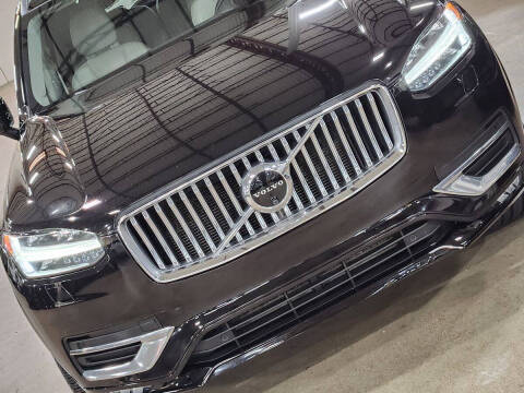 2022 Volvo XC90 T6 Inscription 6-Passenger