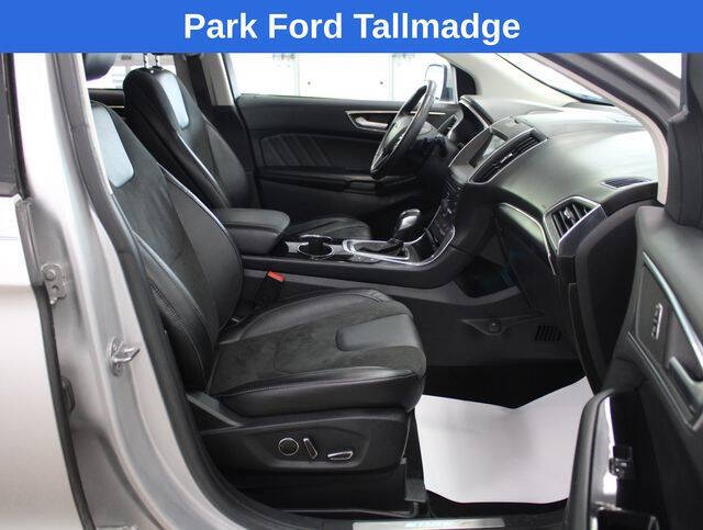 2016 Ford Edge Sport