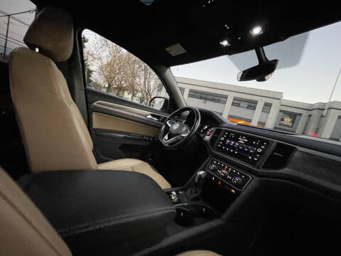 2020 Volkswagen Atlas Cross Sport V6 SE 4Motion