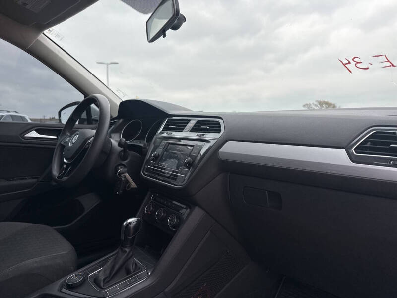 2019 Volkswagen Tiguan S 4Motion