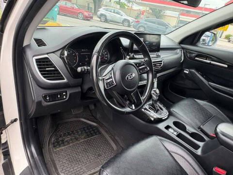 2021 Kia Seltos SX Turbo