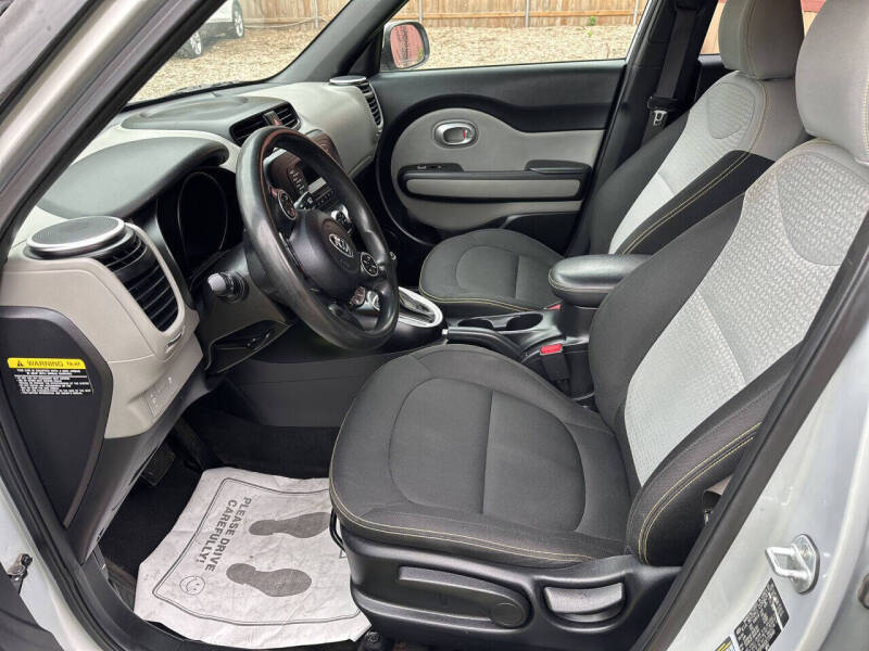 2014 Kia Soul +