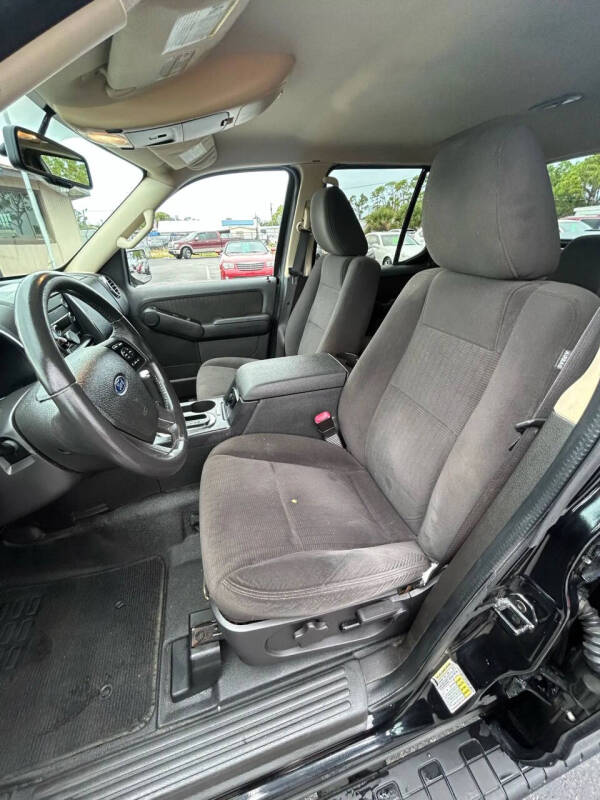 2010 Ford Explorer Sport Trac XLT