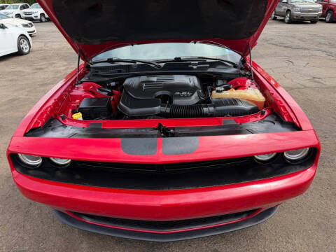 2016 Dodge Challenger SXT