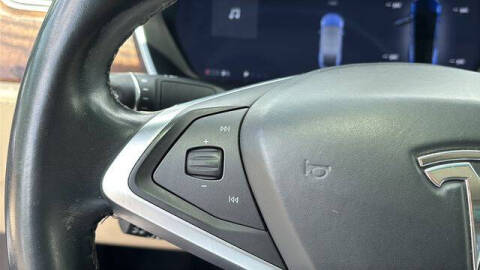 2017 Tesla Model X 90D