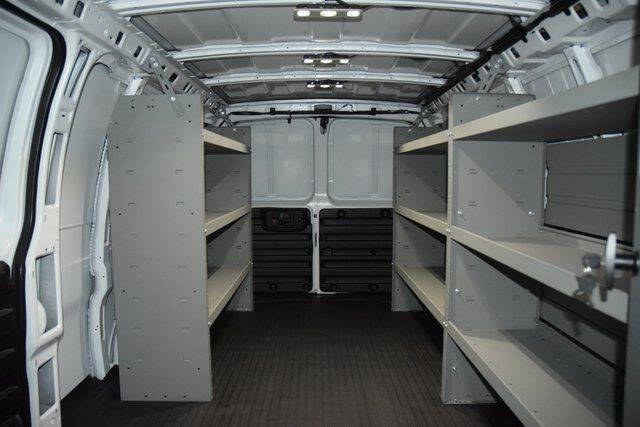 2025 Chevrolet Express 3500
