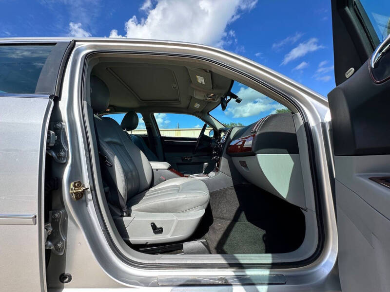 2006 Chrysler 300 C