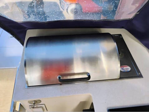 2012 Four Winns V305