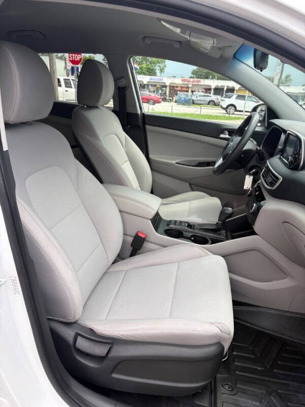 2019 Hyundai Tucson SE