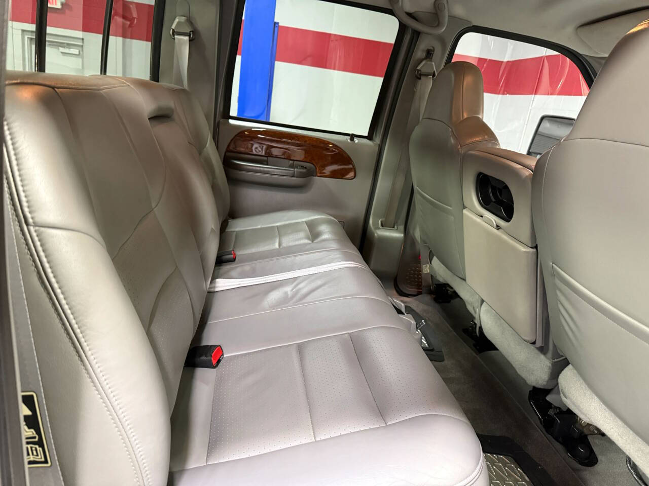 2002 Ford F-250 Super Duty 40