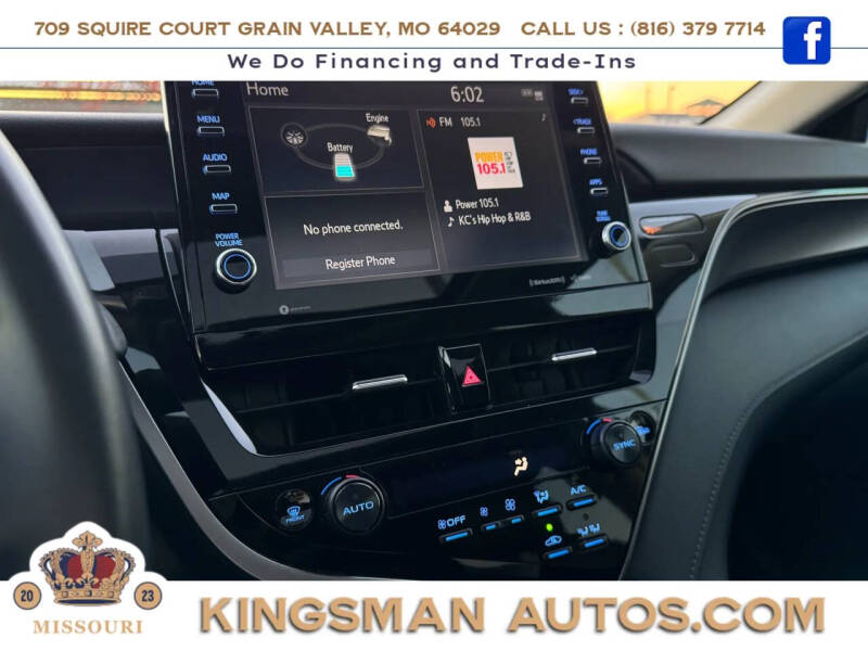 2023 Toyota Camry Hybrid SE