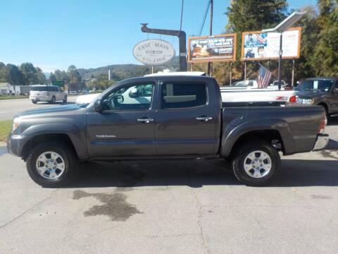 2014 Toyota Tacoma for sale at EAST MAIN AUTO SALES in Sylva NC
