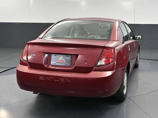 2004 Saturn Ion 1