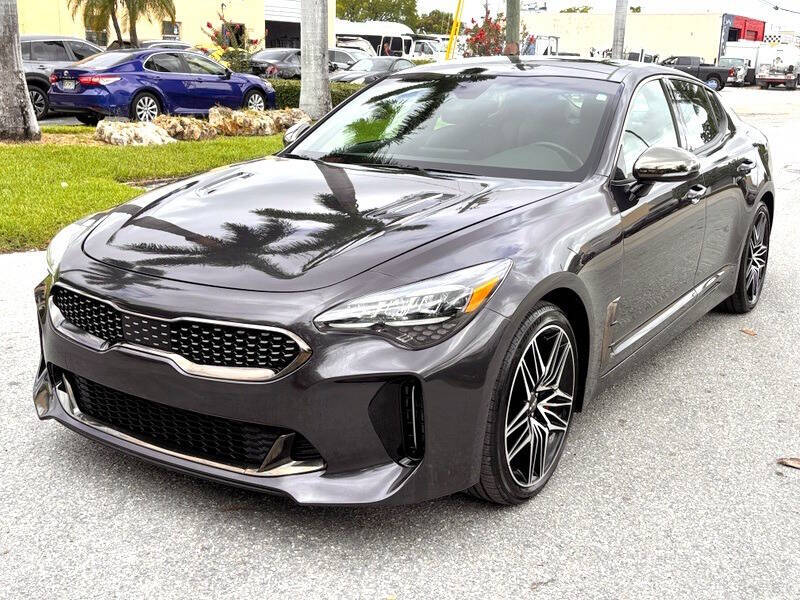 2022 Kia Stinger GT1