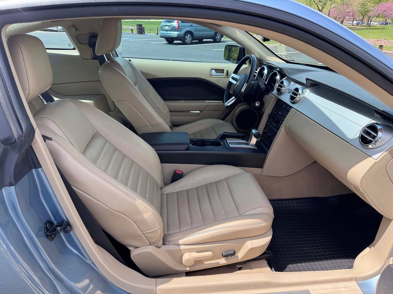 2007 Ford Mustang 15