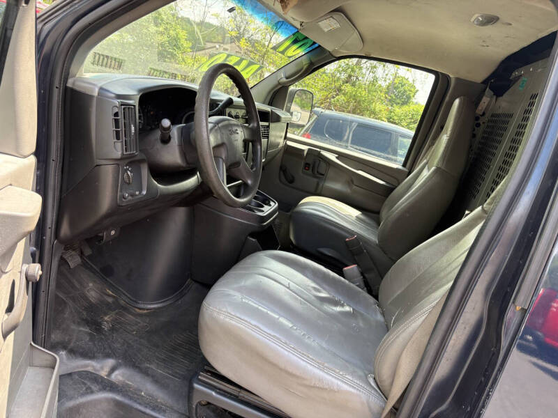 2007 GMC Savana 2500