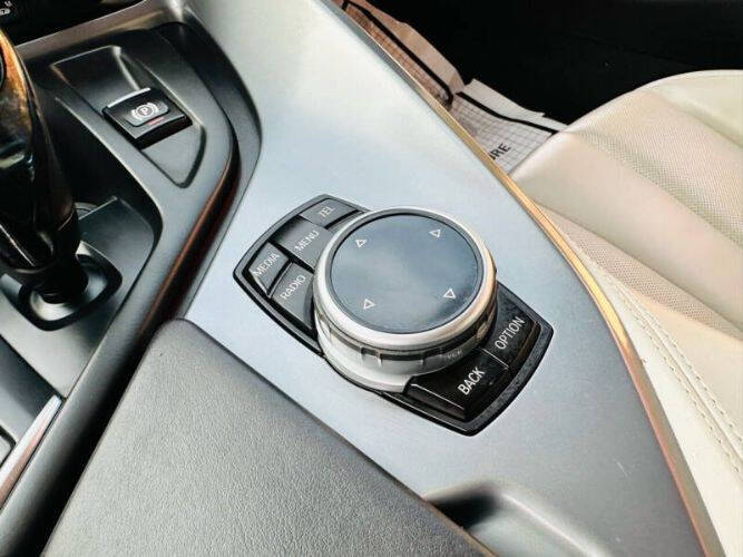 2014 BMW i8