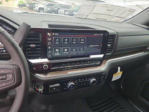 2026 GMC Sierra 1500 Elevation Standard