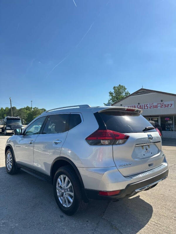 2017 Nissan Rogue SV