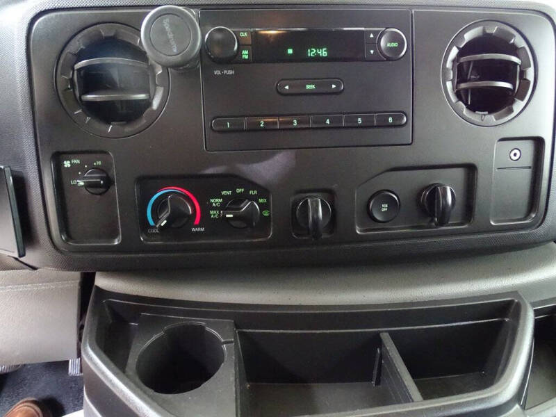 2014 Ford E-Series E-150