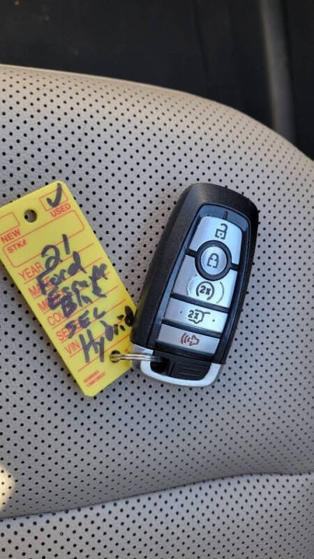 2021 Ford Escape Hybrid SEL