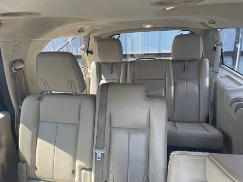 2017 Ford Expedition EL XLT