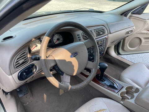 2006 Ford Taurus SEL