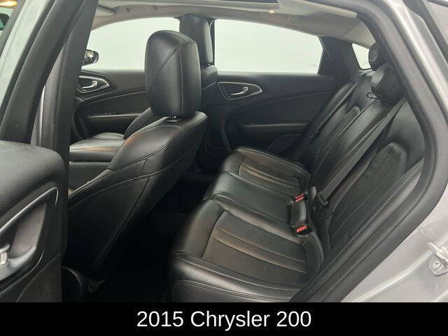 2015 Chrysler 200 C