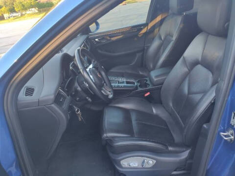 2015 Porsche Macan S