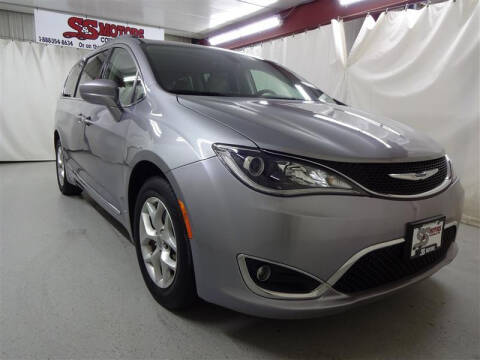 2018 Chrysler Pacifica