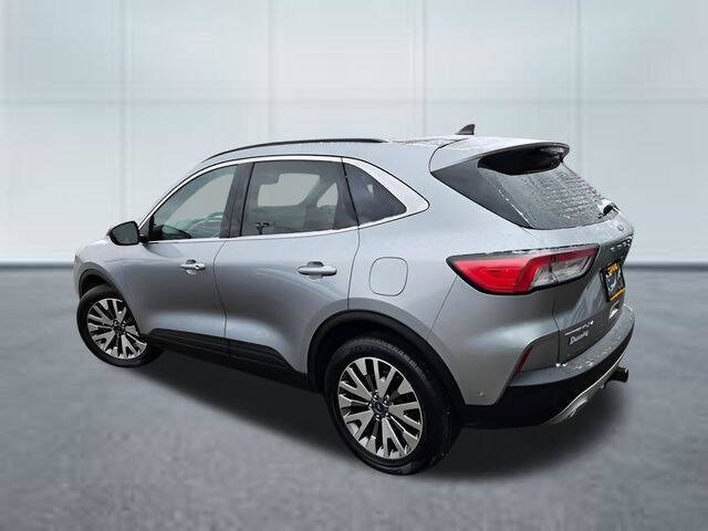 2021 Ford Escape Titanium