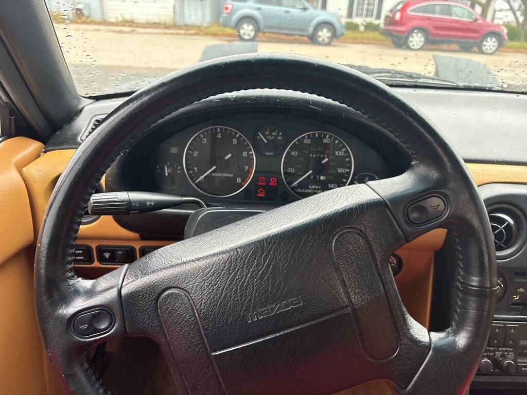 1992 Mazda MX-5 Miata for sale at DECKER AUTO SALES in Bay City, MI