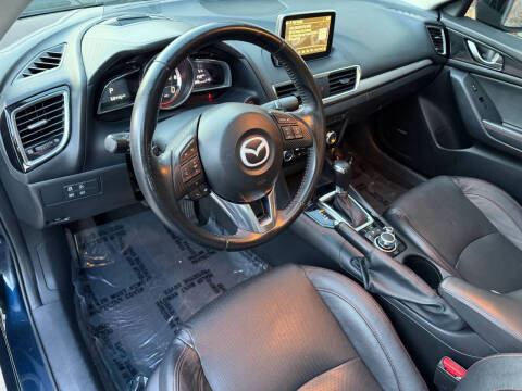 2016 Mazda MAZDA3 s Grand Touring