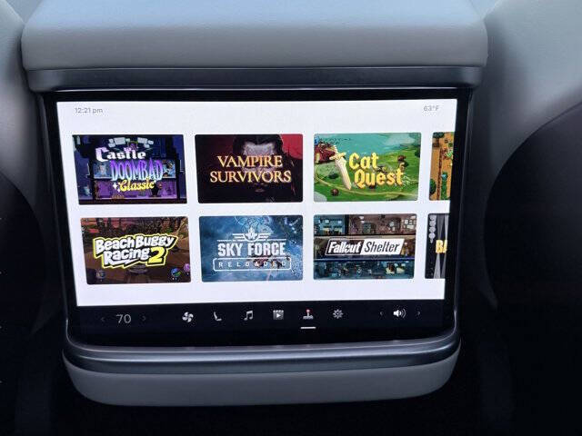 2023 Tesla Model S Plaid