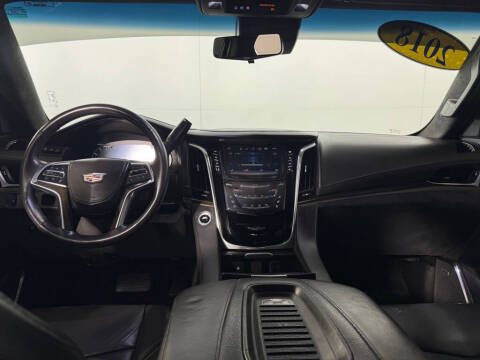 2018 Cadillac Escalade Platinum