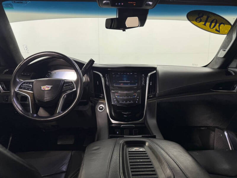 2018 Cadillac Escalade Platinum
