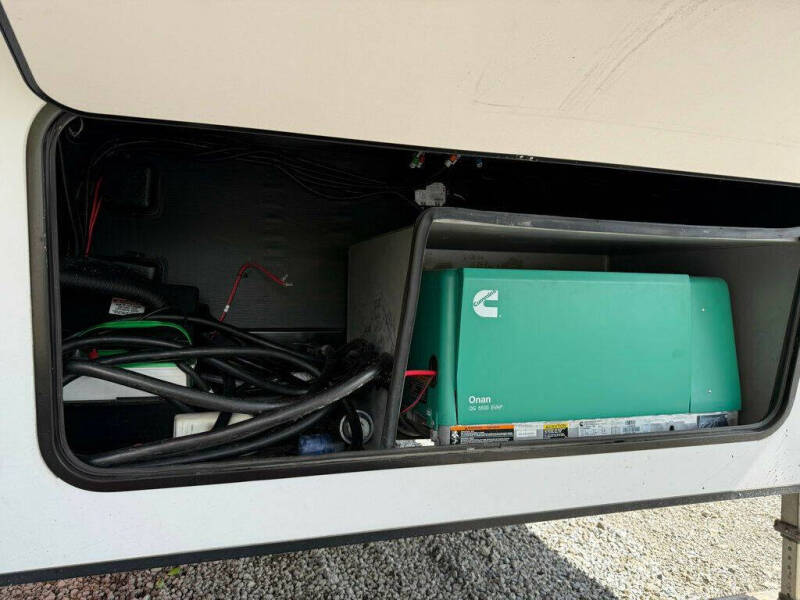 2020 Grand Design RV Momentum