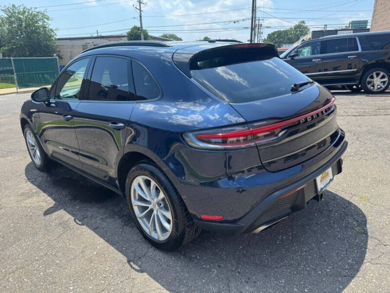 2023 Porsche Macan