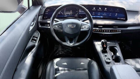2024 Cadillac XT4 Luxury