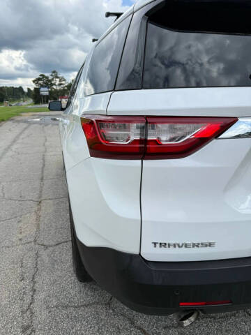2020 Chevrolet Traverse LT Cloth