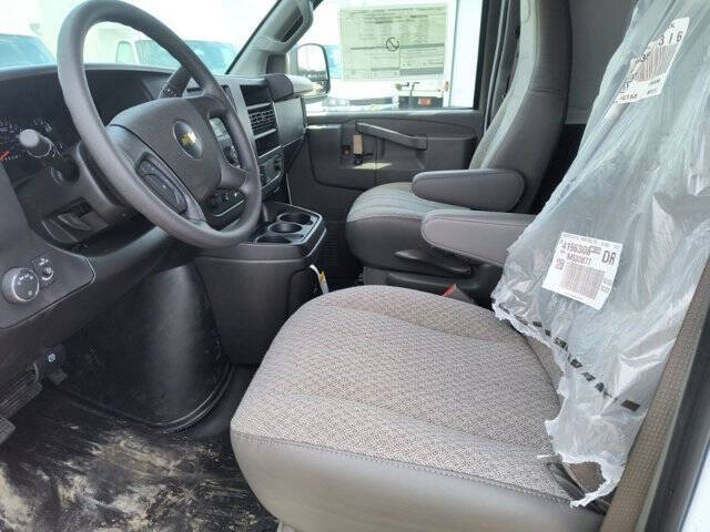 2026 Chevrolet Express 2500