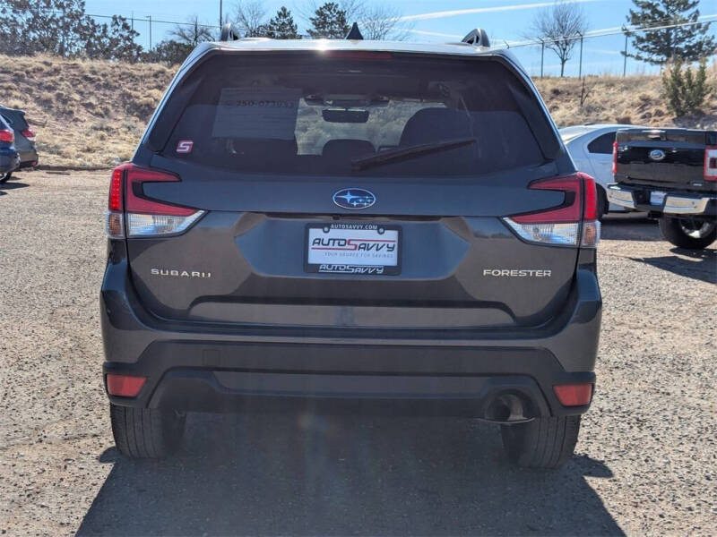 2022 Subaru Forester Premium