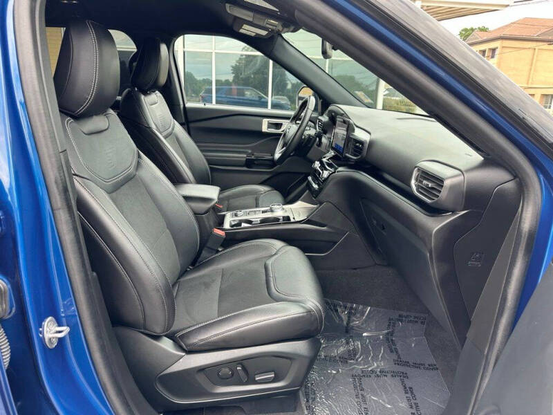 2023 Ford Explorer ST