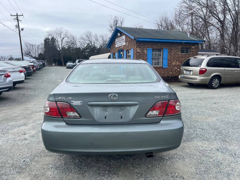 2004 Lexus ES 330