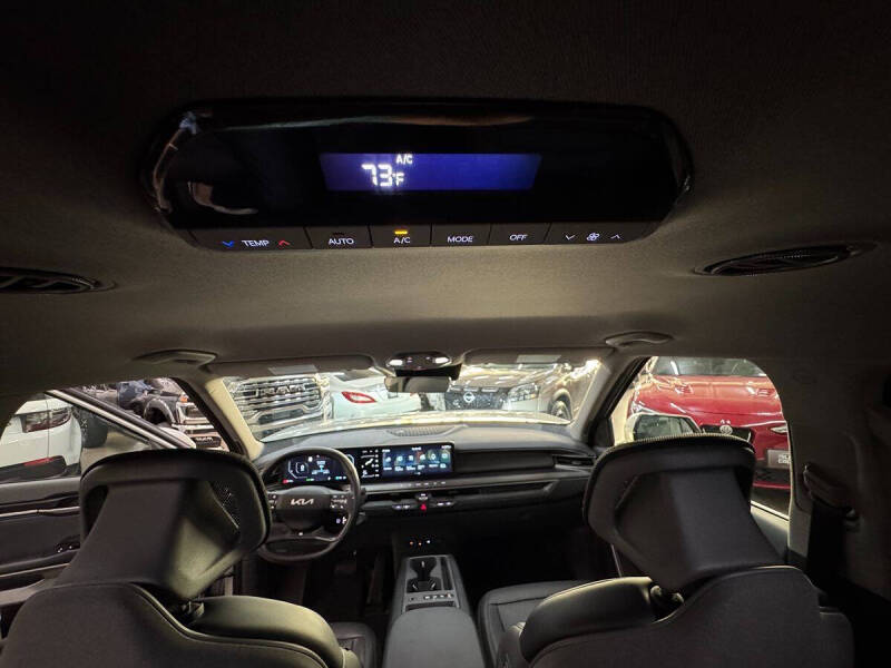 2024 Kia EV9 Light Long Range