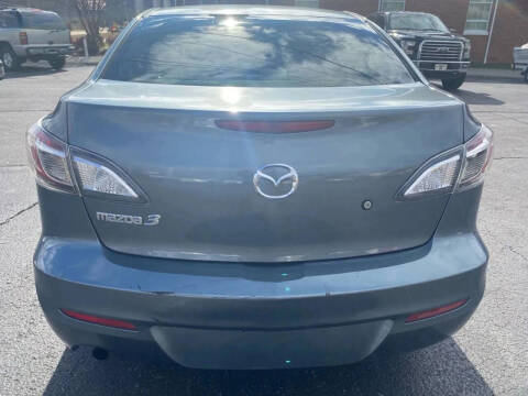 2013 Mazda MAZDA3 i SV