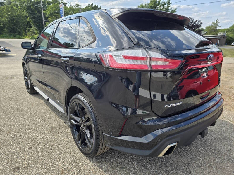 2019 Ford Edge ST